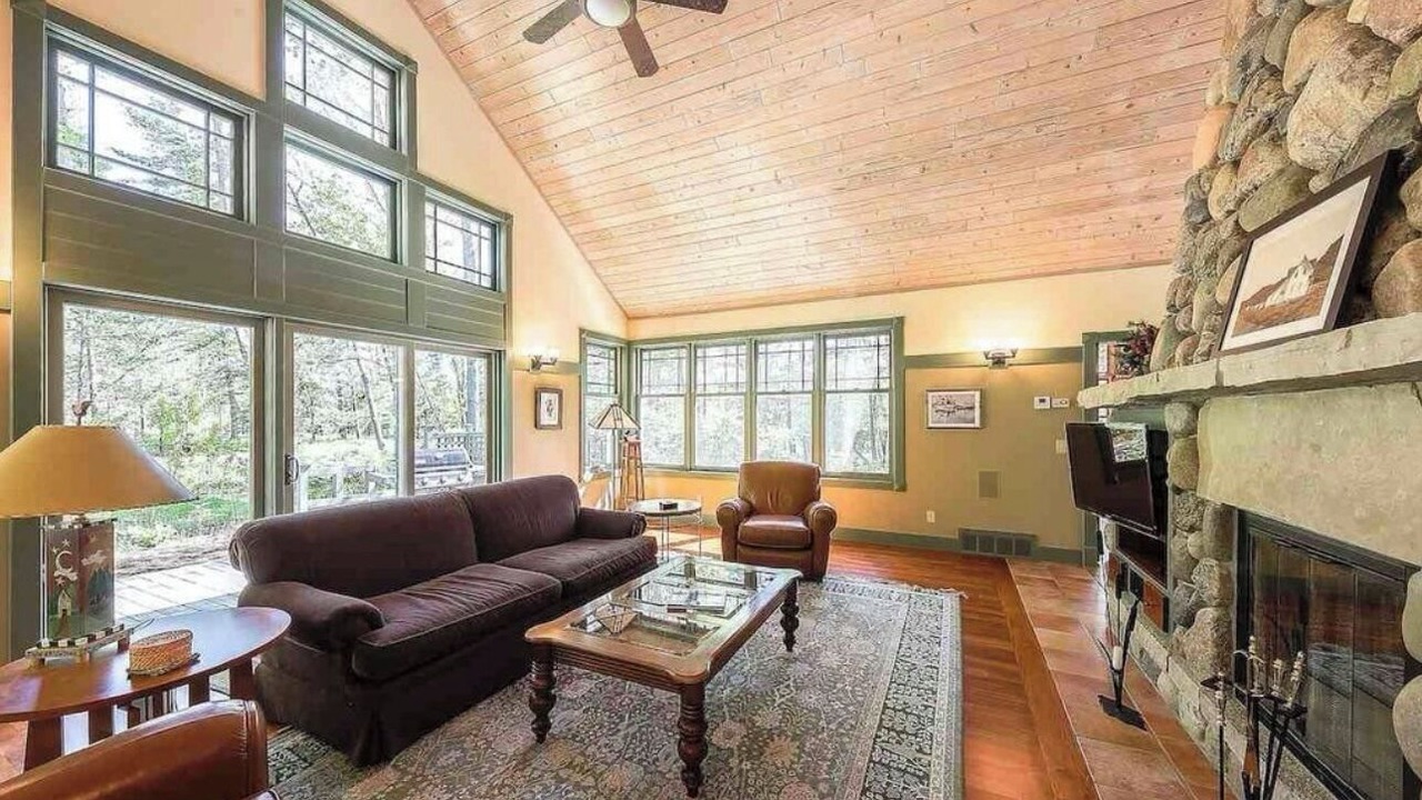 Photo of Livingroom in Glen Arbor