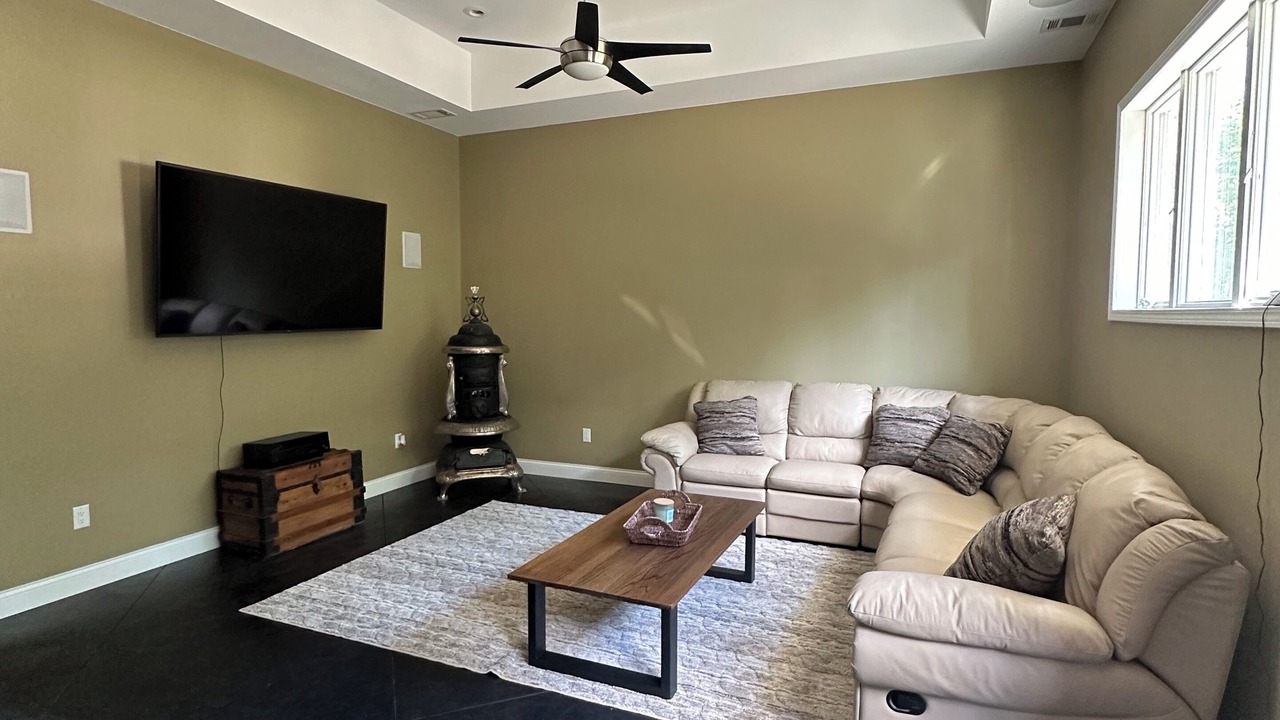 Photo of Livingroom in Dowagiac