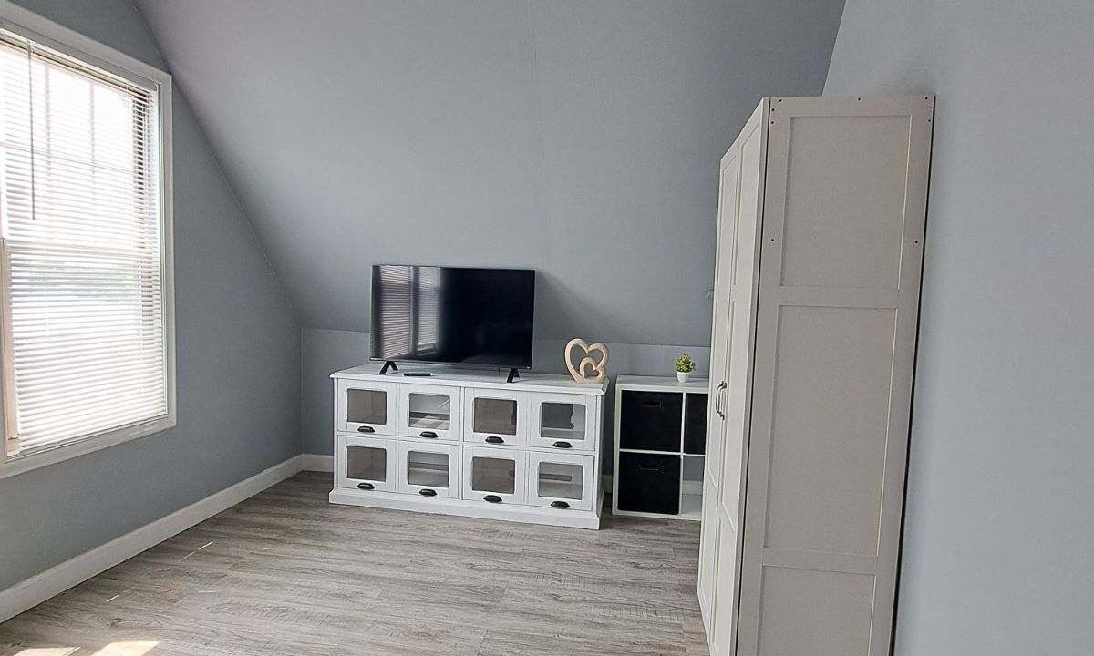 Photo of Bedroom in West Lakeview