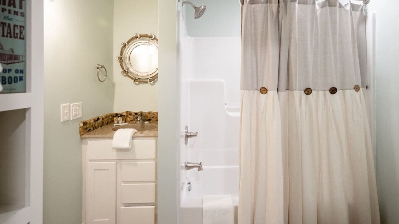 Photo of Bathroom in Norton Shores