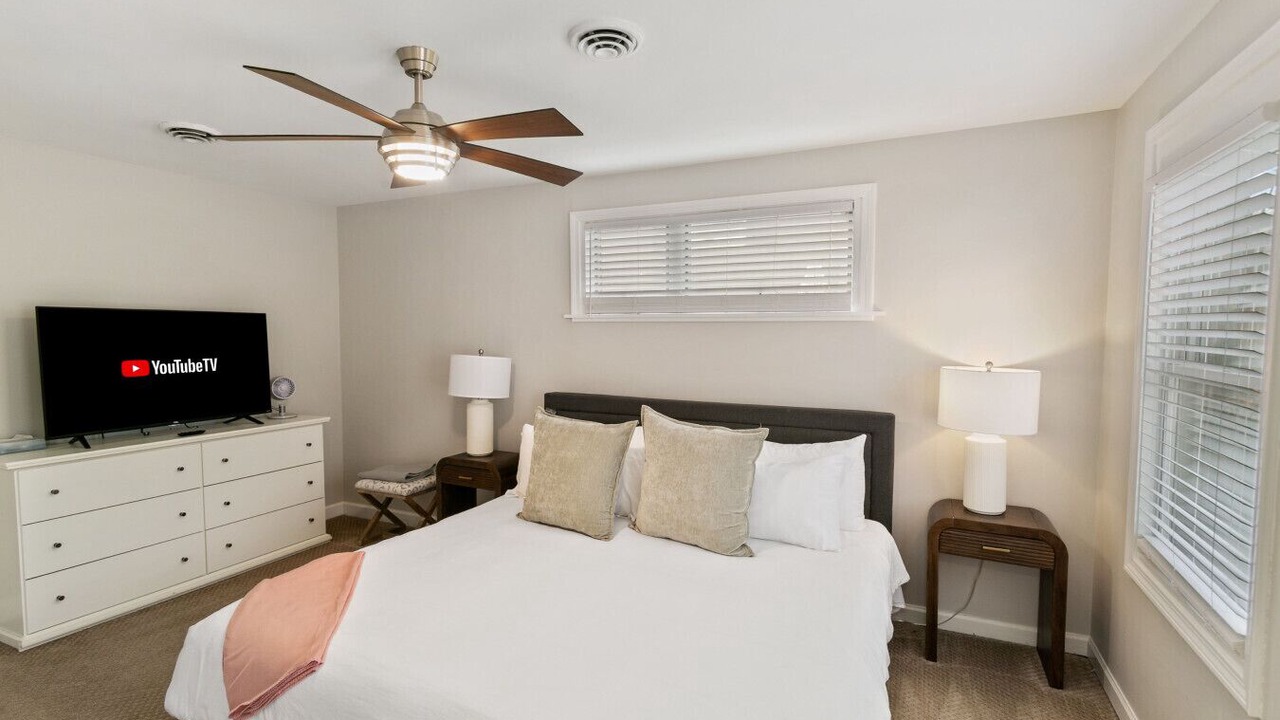 Photo of Bedroom in Libertyville
