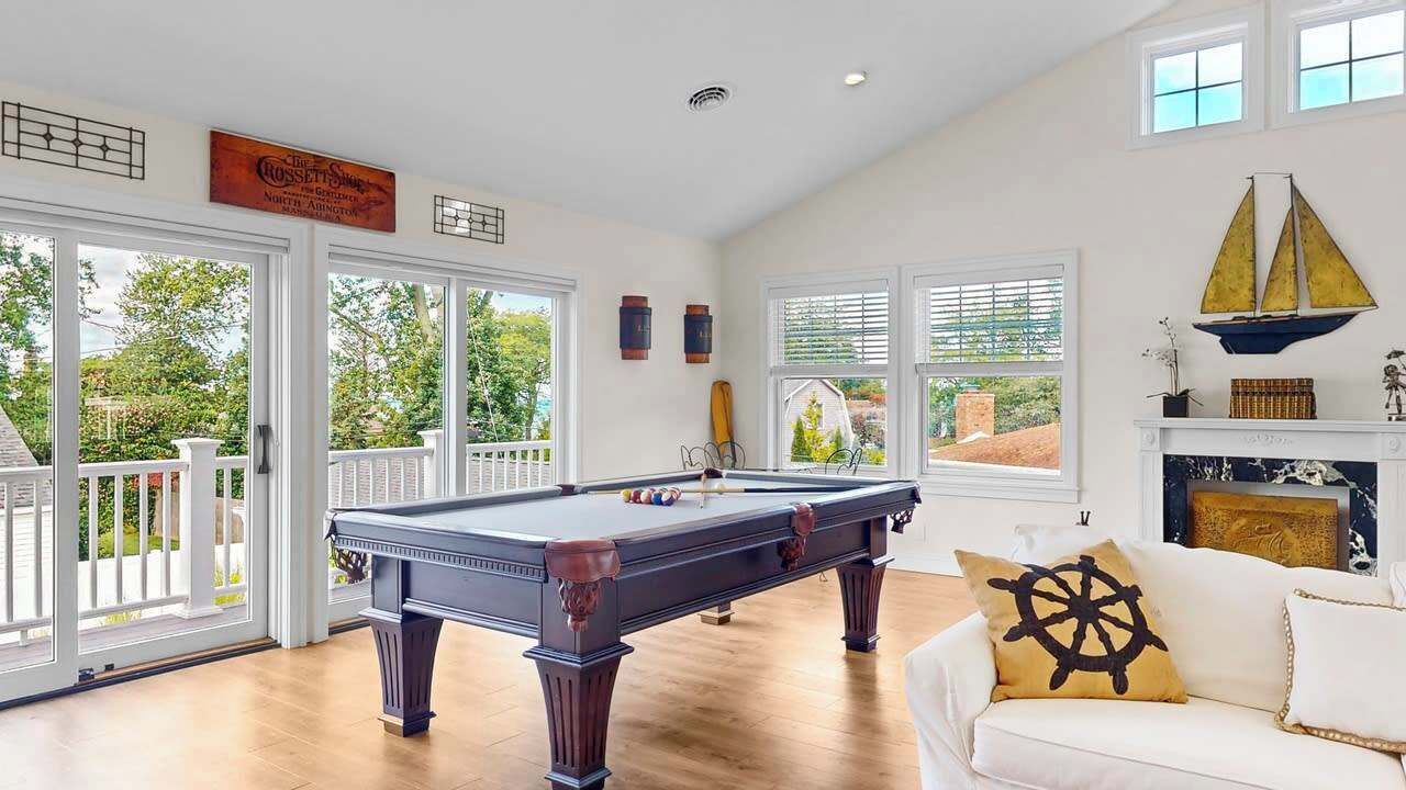 Photo of Bedroom in South Haven