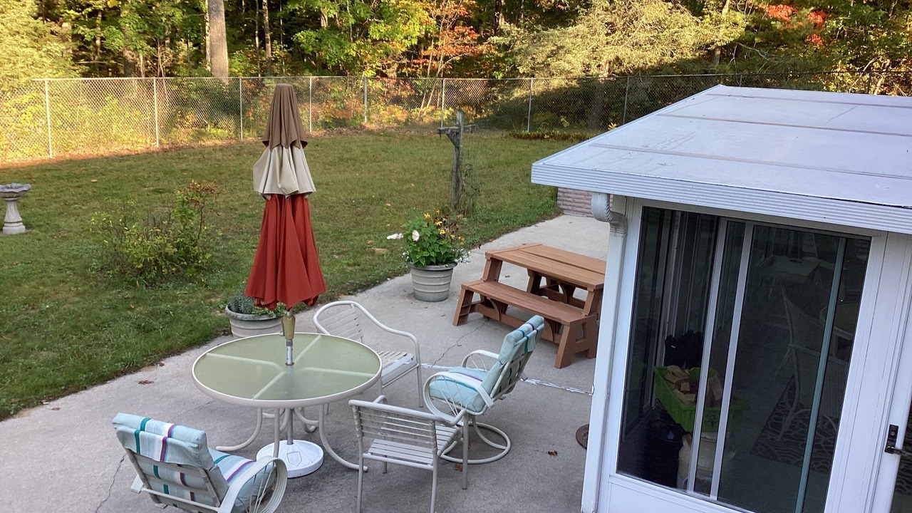 Photo of Outdoor in Herron