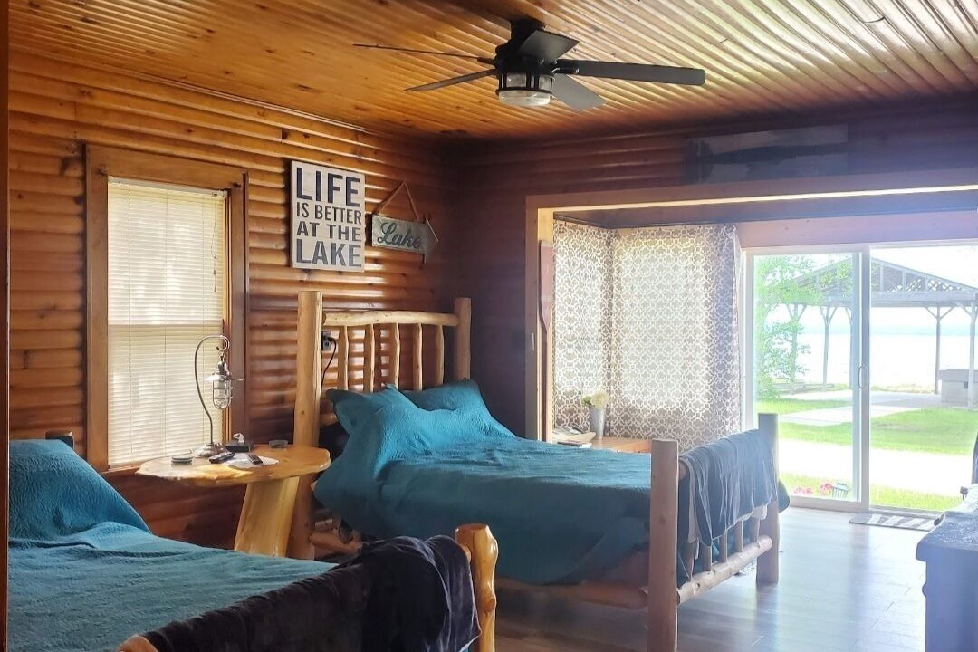 Photo of Bedroom in Manistique