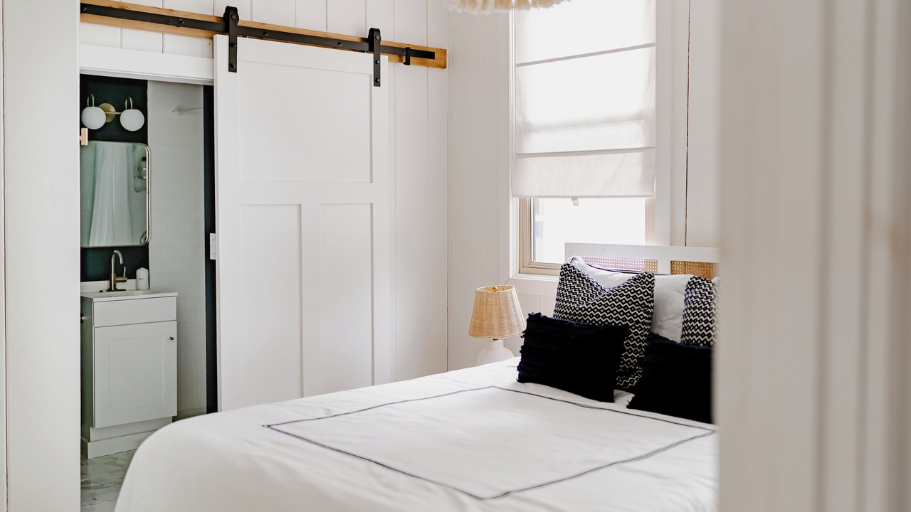 Photo of Bedroom in Grand Beach