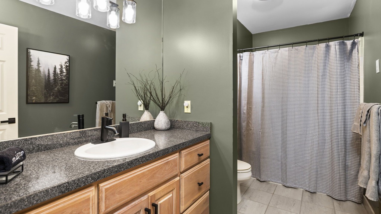Photo of Bathroom in Gaylord