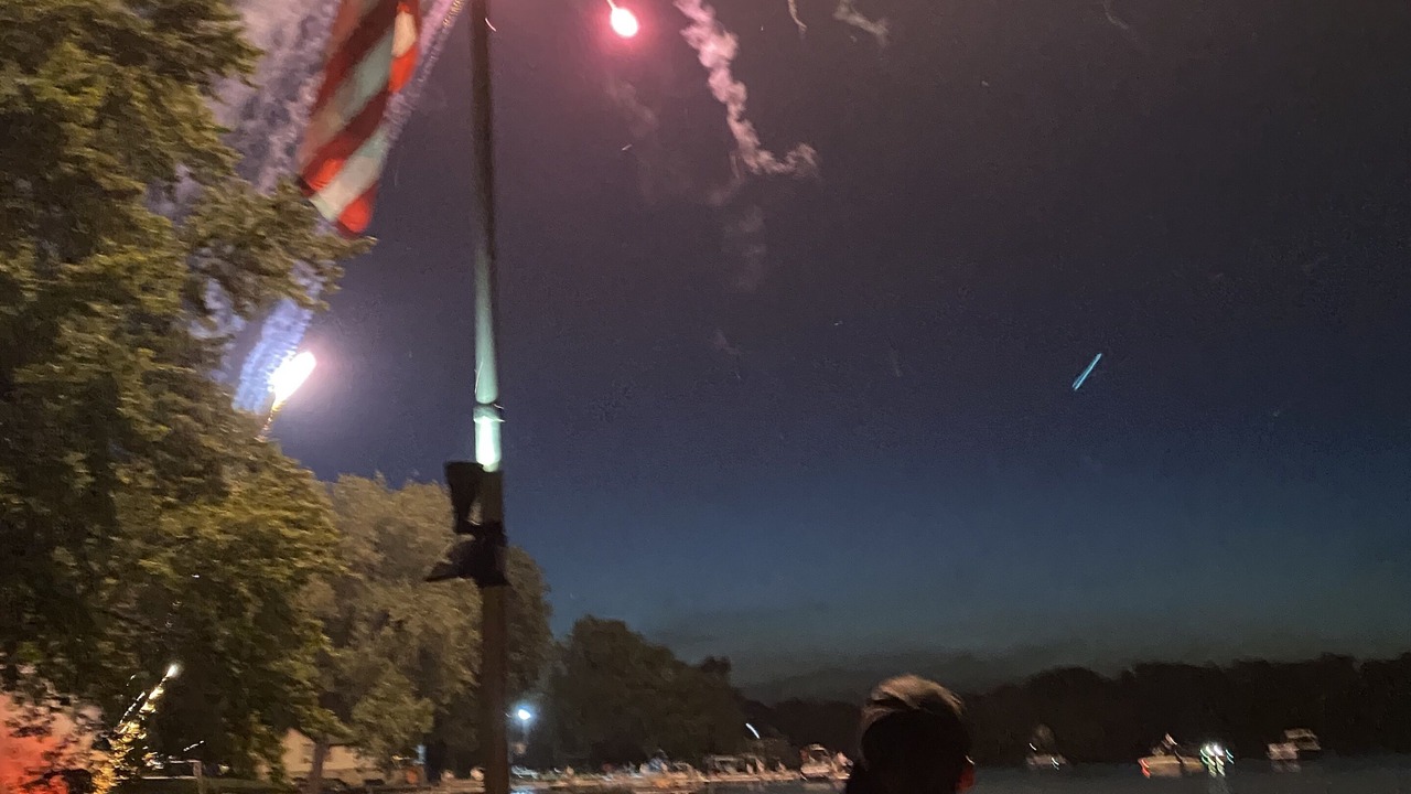 Photo of Others in Round Lake