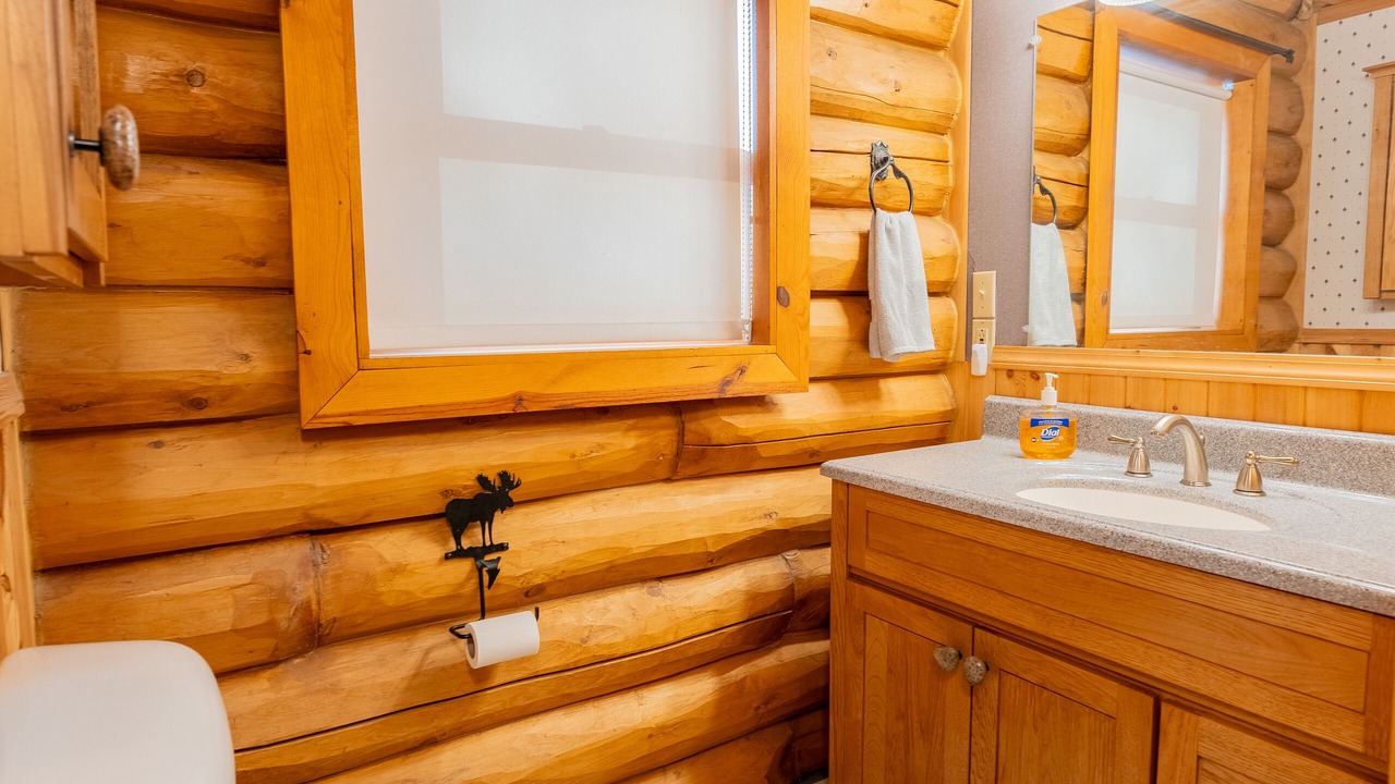 Photo of Bathroom in Gould City