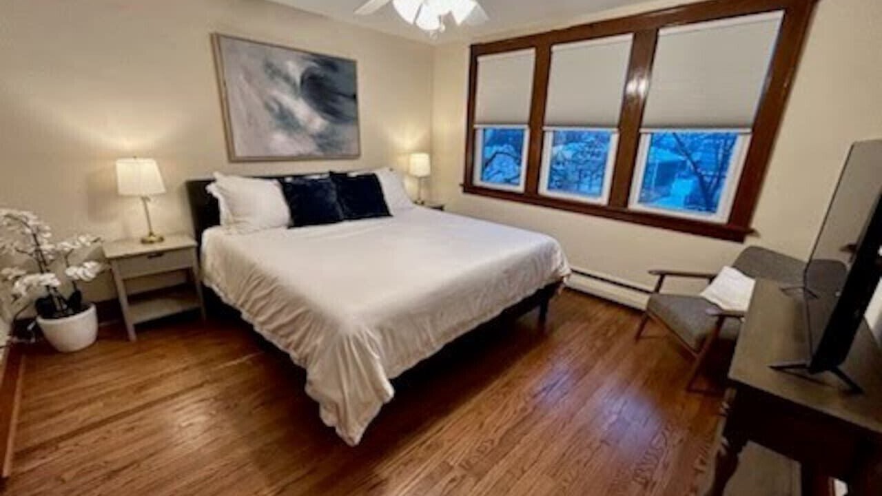Photo of Bedroom in Libertyville