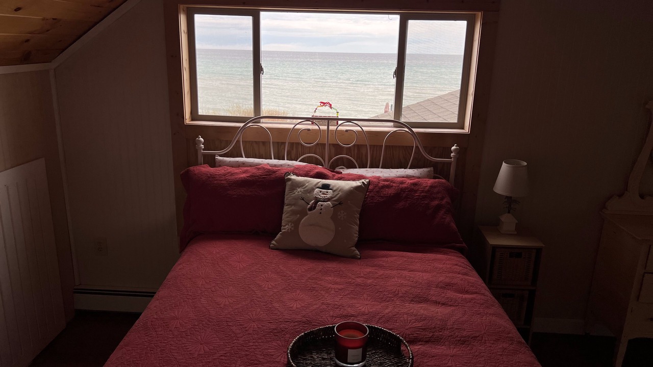Photo of Bedroom in Beaver Island
