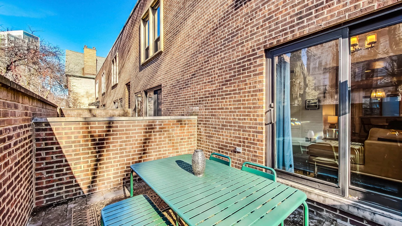Photo of Outdoor in Lincoln Park