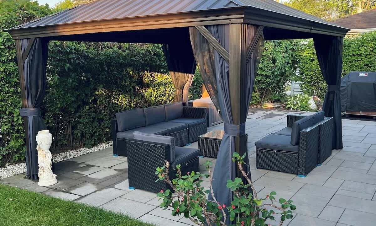 Photo of Patio Balcony in Skokie