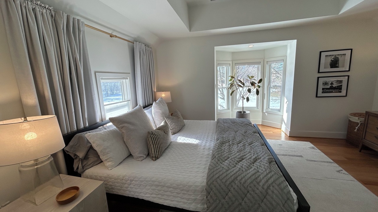 Photo of Bedroom in Berrien Springs