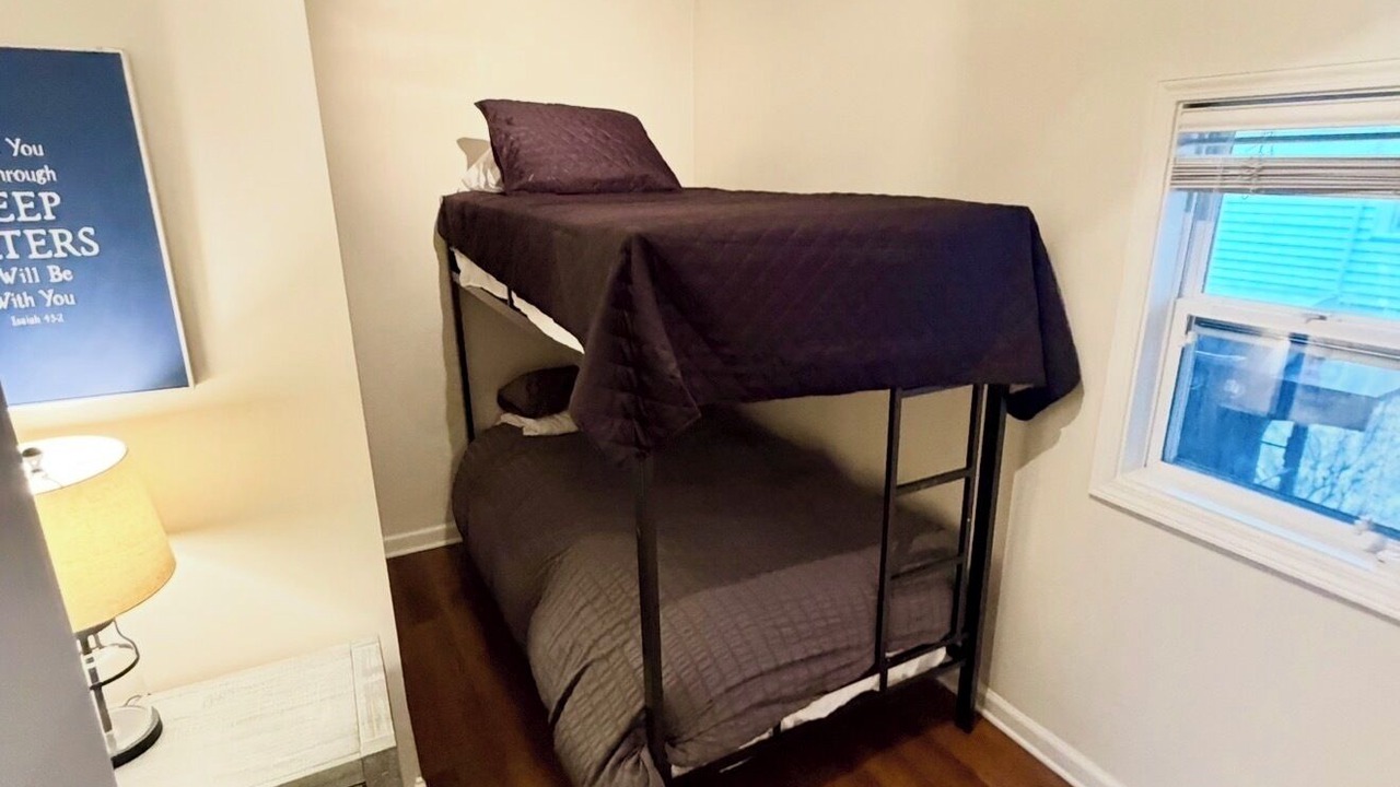 Photo of Bedroom in Marion