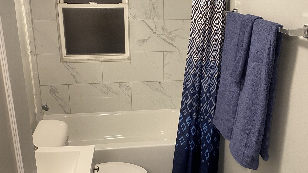 Photo of Bathroom in East Beverly