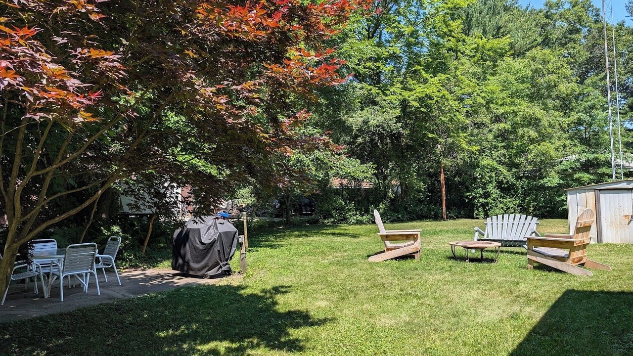 Photo of Outdoor in Town of Pines