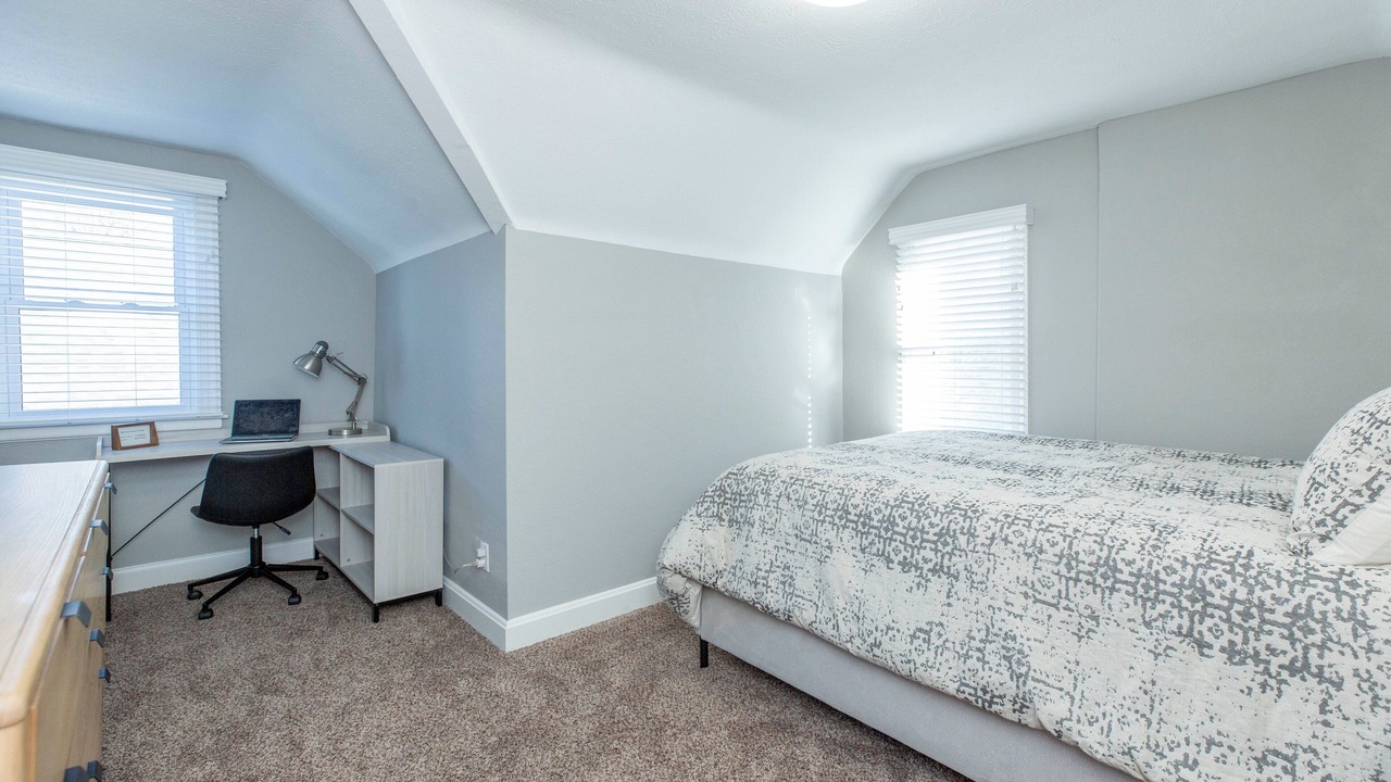 Photo of Bedroom in Near Northwest