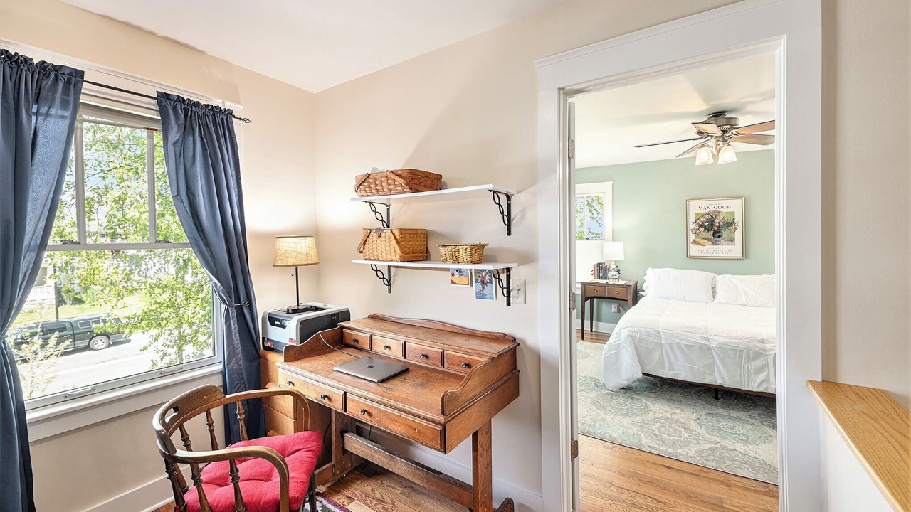 Photo of Bedroom in Northeast South Bend