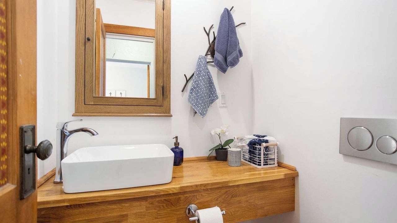 Photo of Bathroom in Miami Park