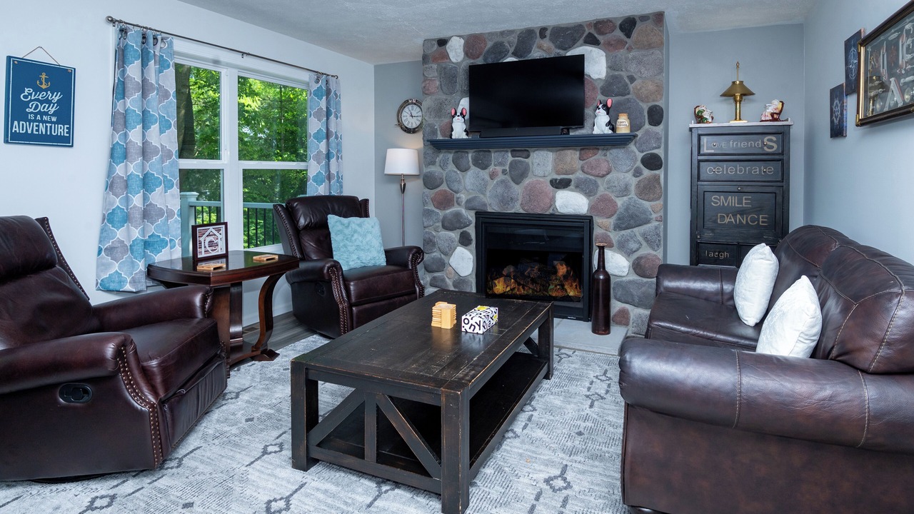 Photo of Livingroom in Sister Lakes