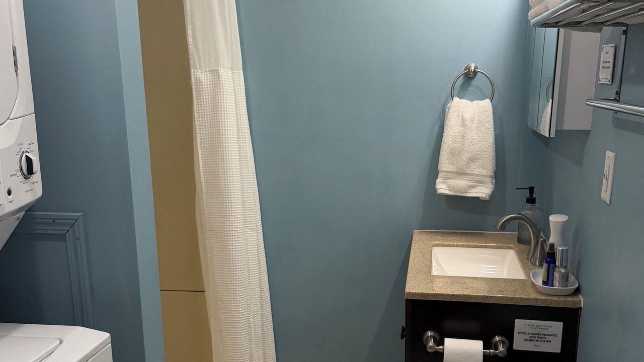 Photo of Bathroom in Hillsdale