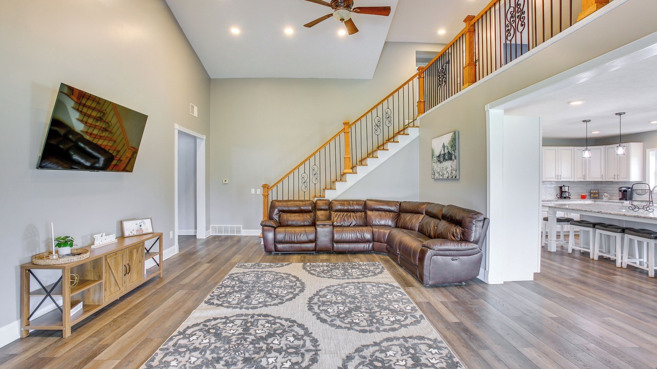 Photo of Livingroom in Cadillac