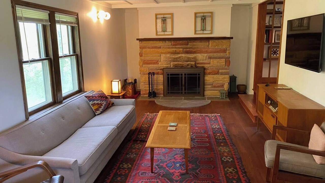 Photo of Livingroom in Bridgman