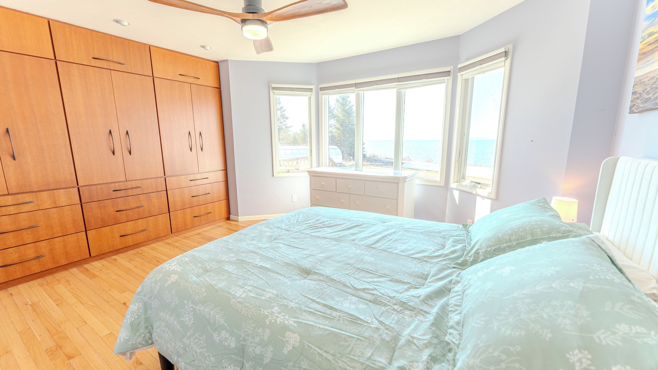 Photo of Bedroom in Hessel