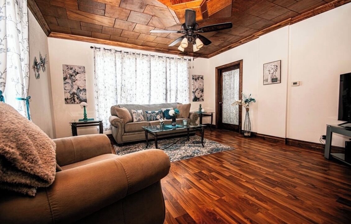 Photo of Livingroom in Escanaba