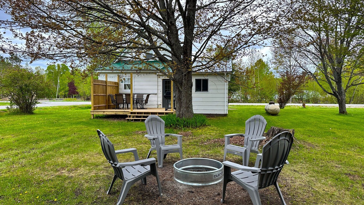 Photo of Patio Balcony in Rudyard