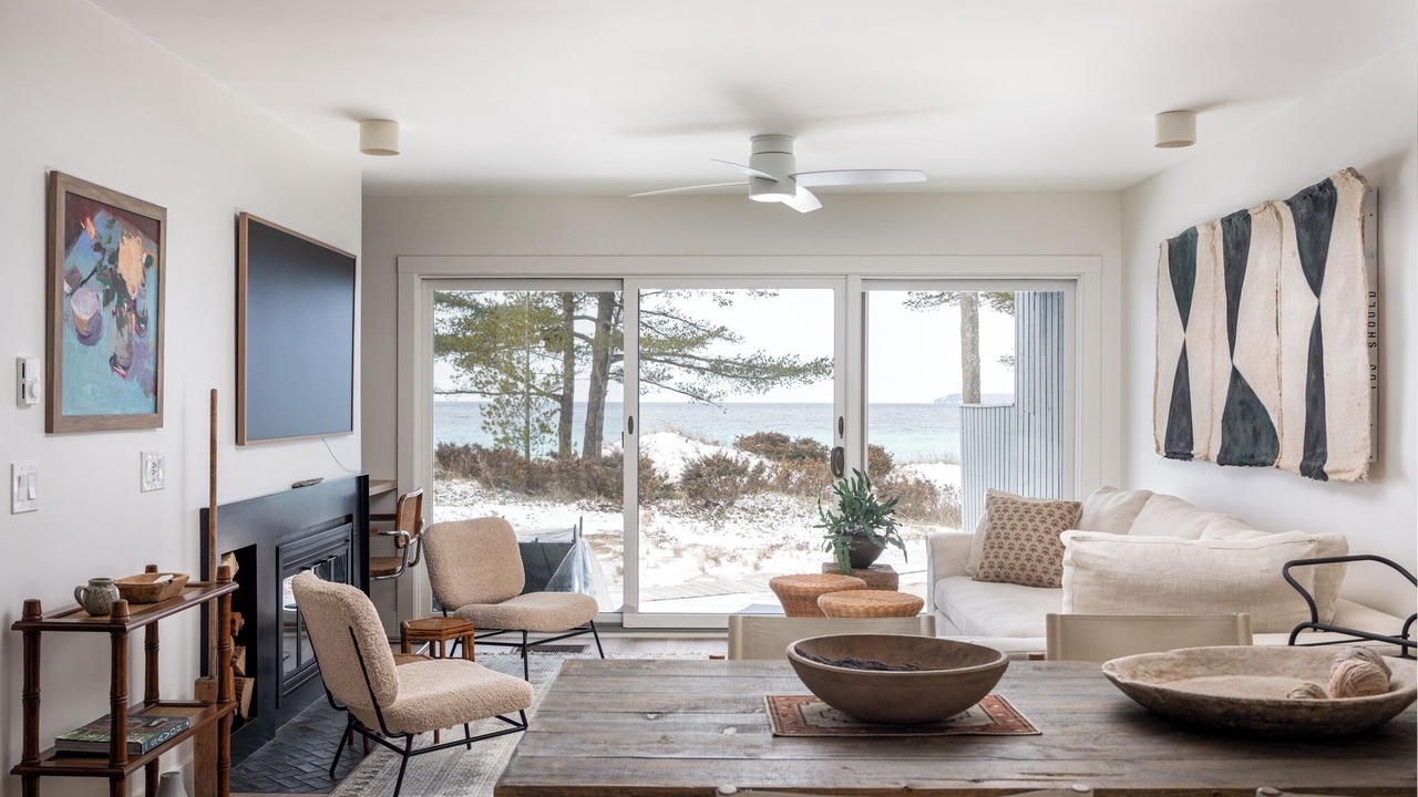 Photo of Livingroom in Glen Arbor