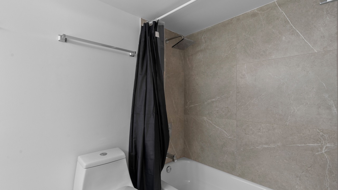 Photo of Bathroom in Brickell