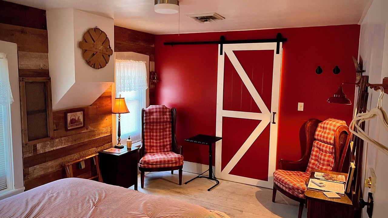Photo of Bedroom in Nappanee