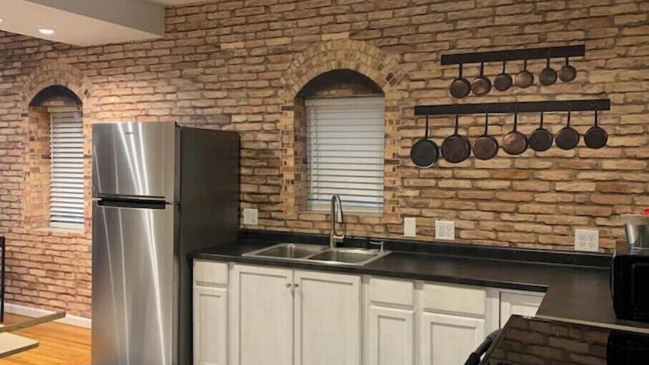 Photo of Kitchen in Whiting