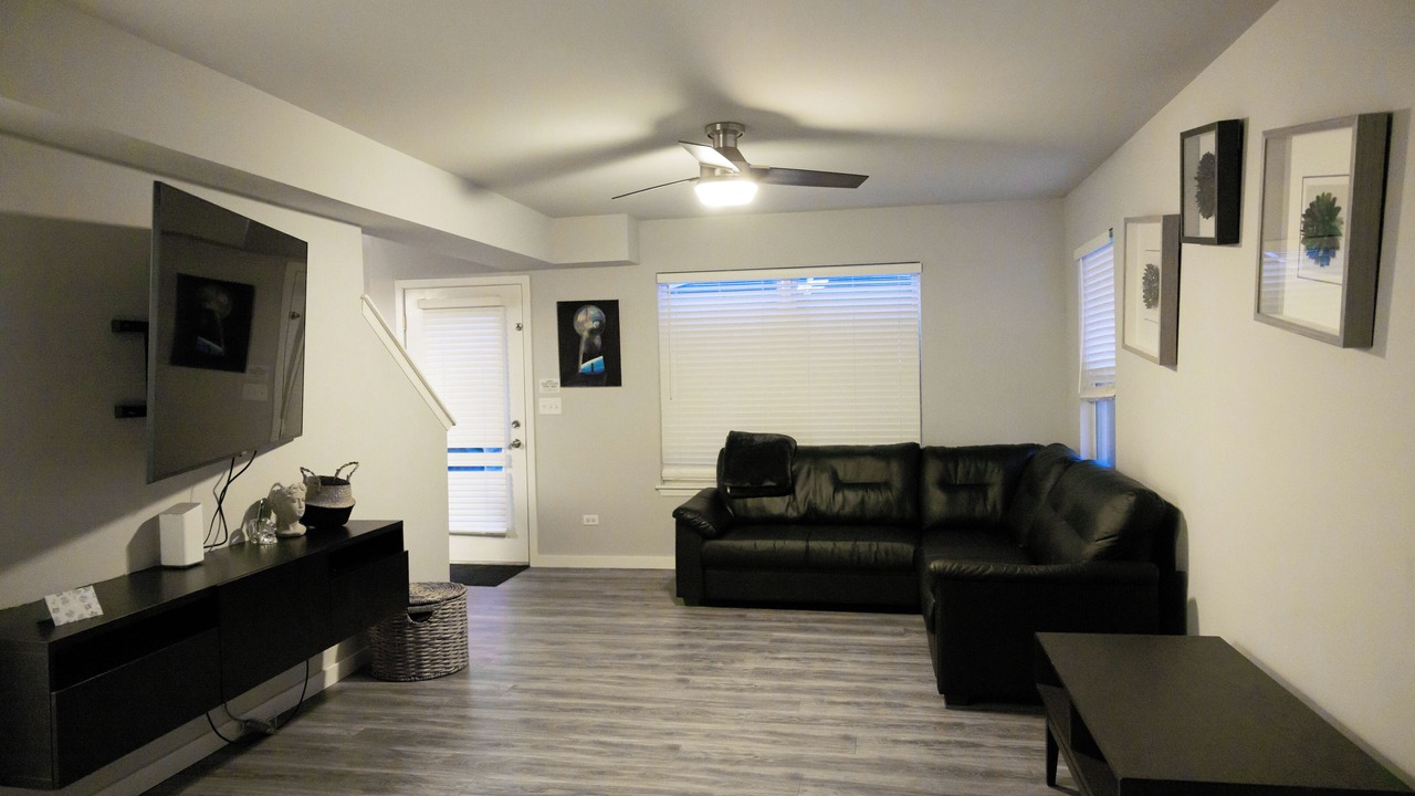 Photo of Livingroom in Fox Valley