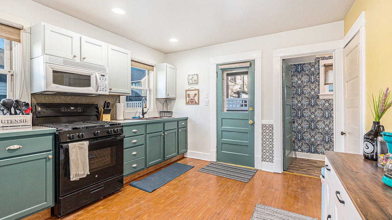 Photo of Kitchen in East Grand Rapids