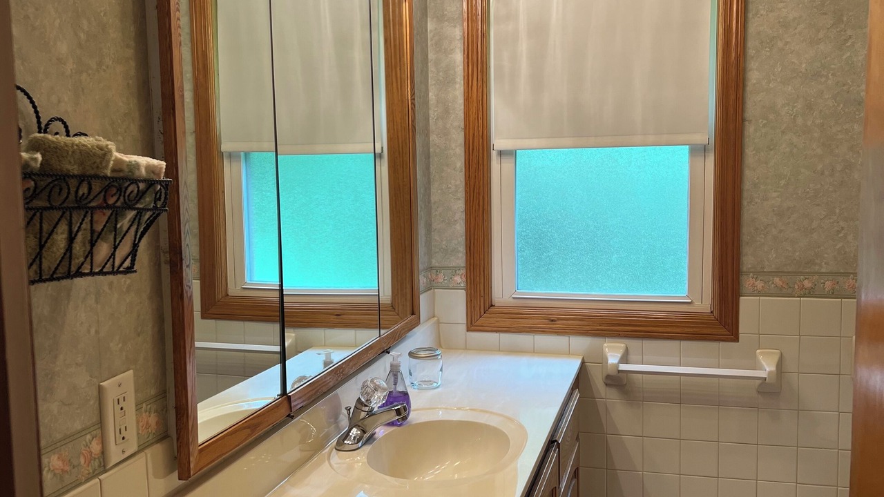 Photo of Bathroom in Crystal Falls
