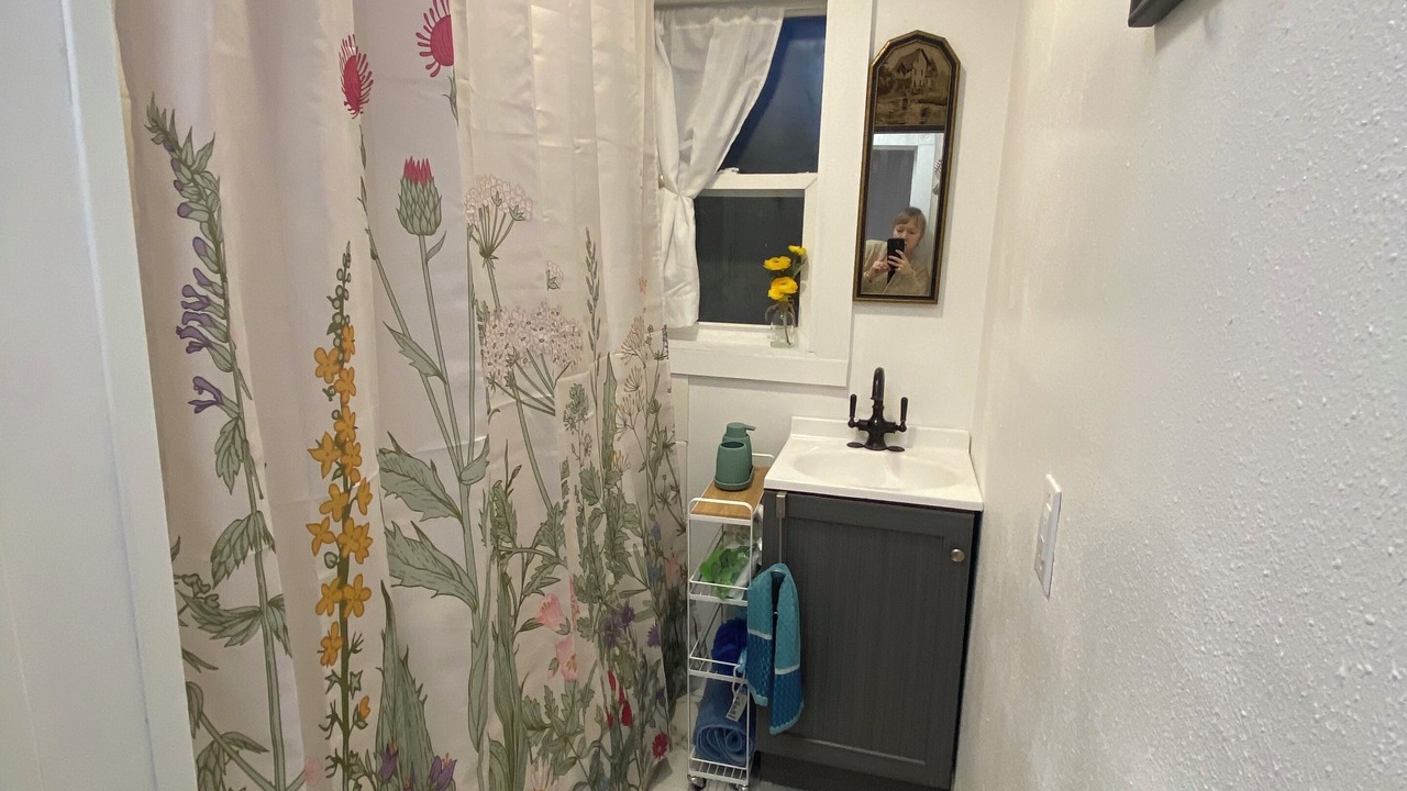 Photo of Bathroom in Menominee
