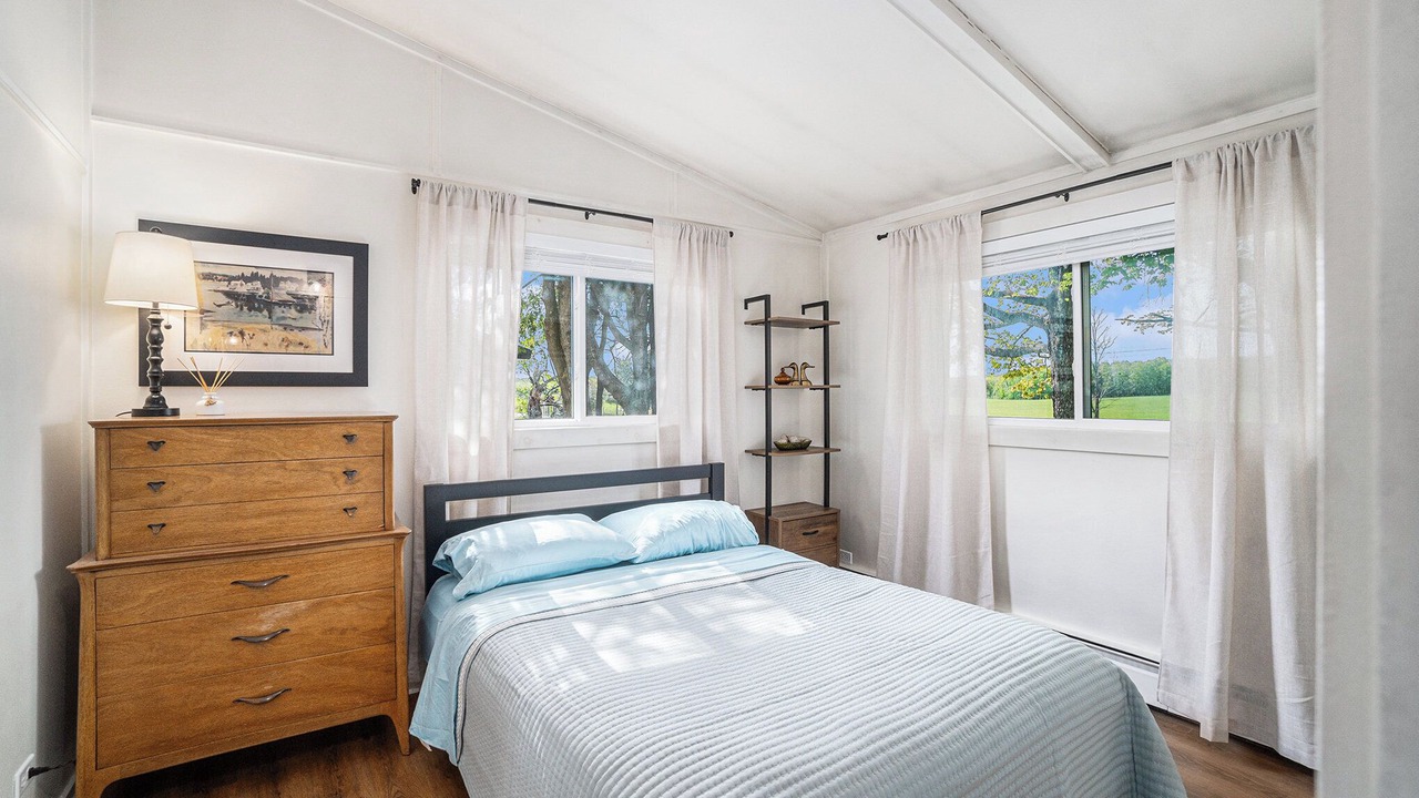 Photo of Bedroom in Harbor Springs
