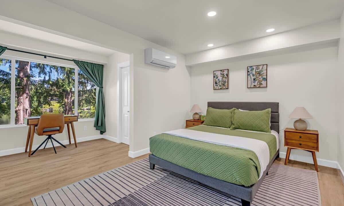 Photo of Bedroom in Three Lakes