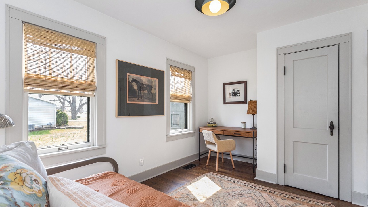 Photo of Bedroom in Three Oaks