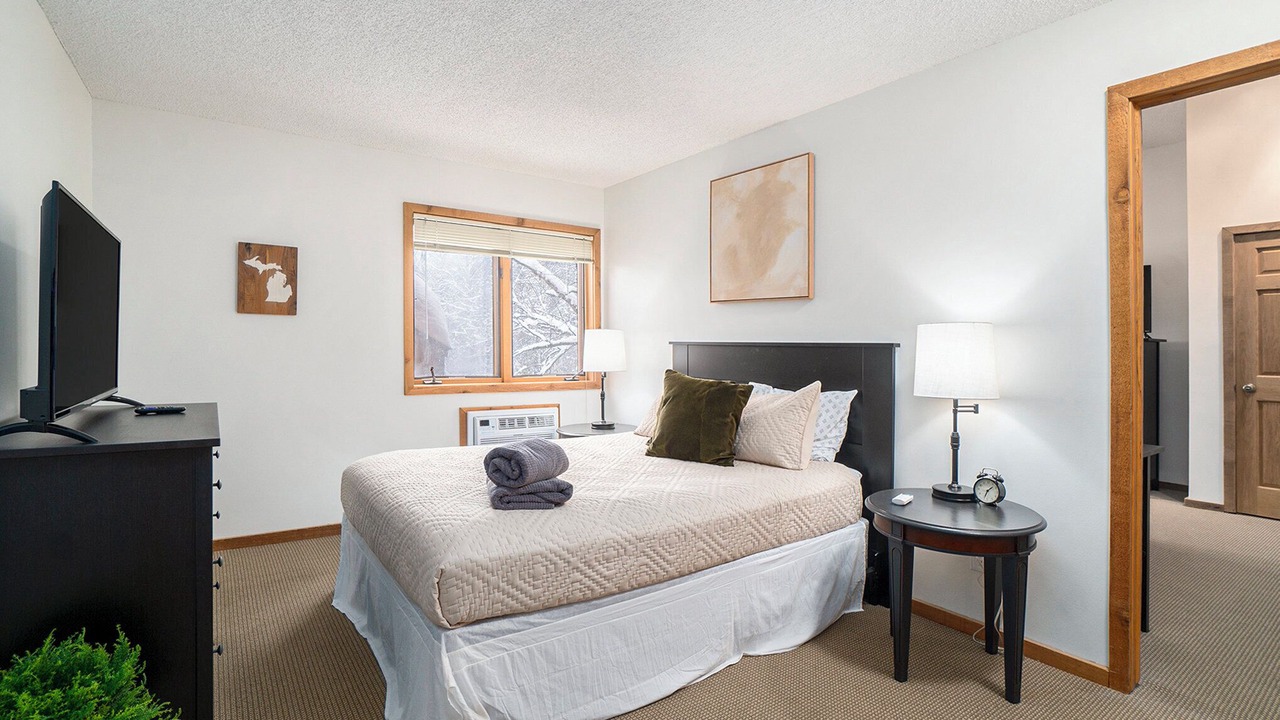 Photo of Bedroom in Mancelona
