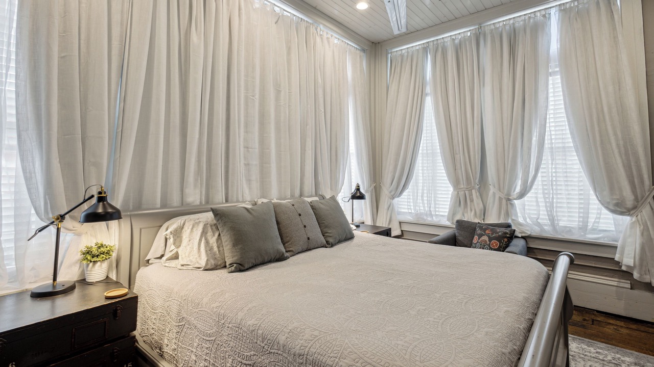 Photo of Bedroom in Buchanan