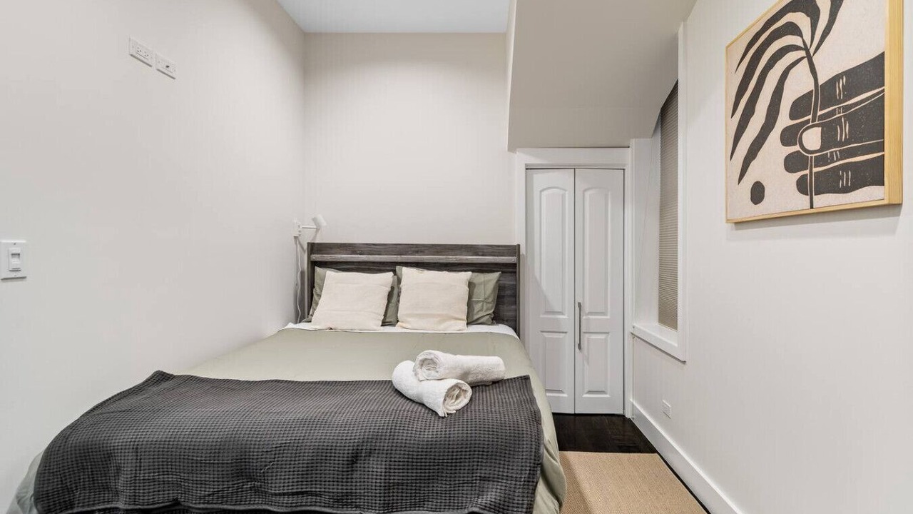Photo of Bedroom in Wicker Park