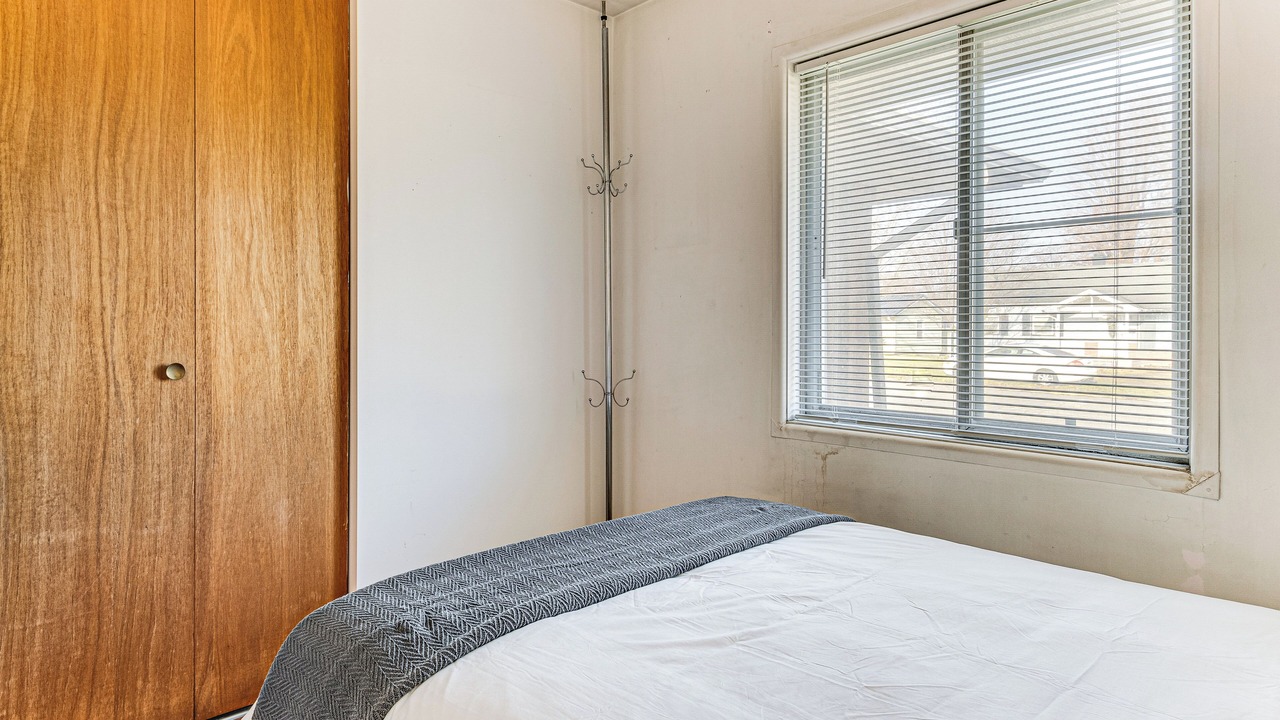 Photo of Bedroom in Logansport