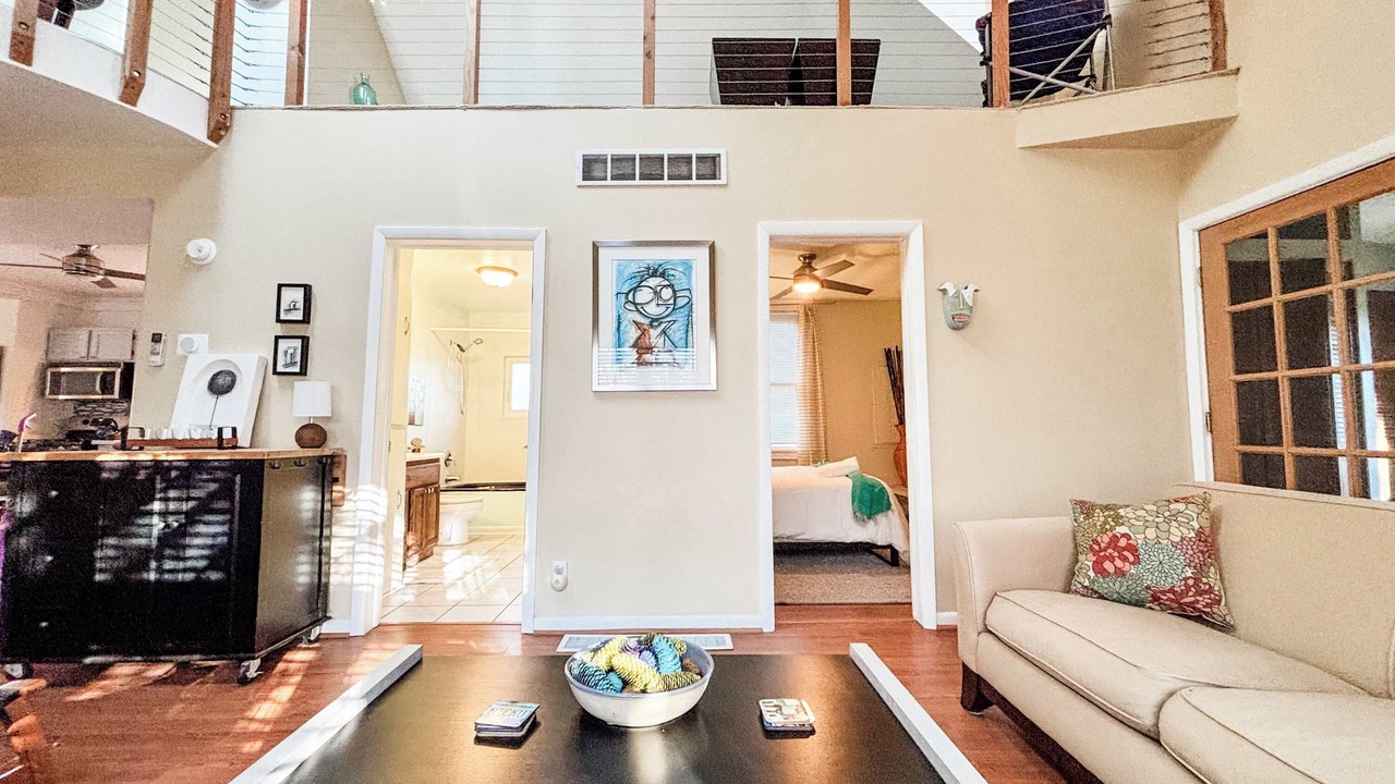 Photo of Livingroom in Grand Beach