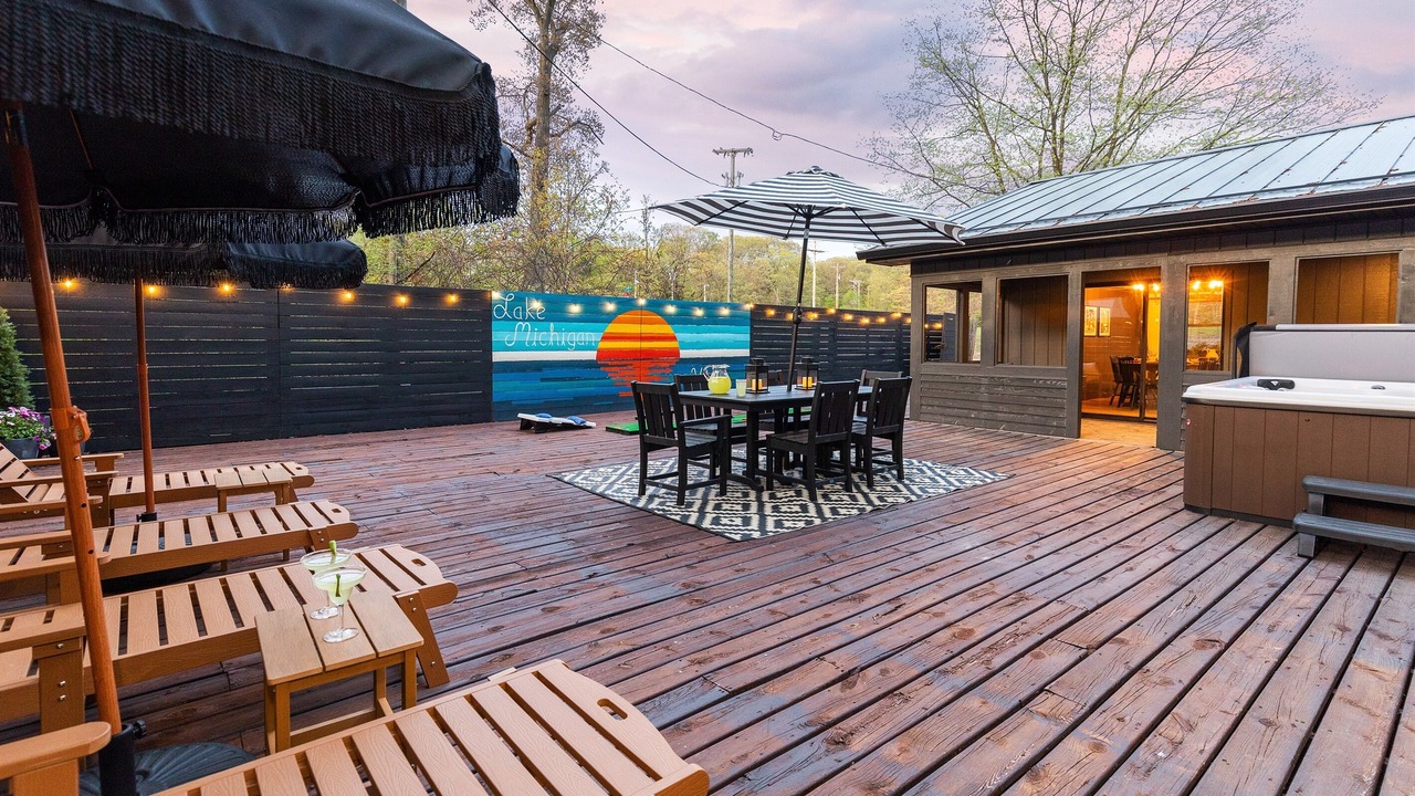 Photo of Outdoor in Covert