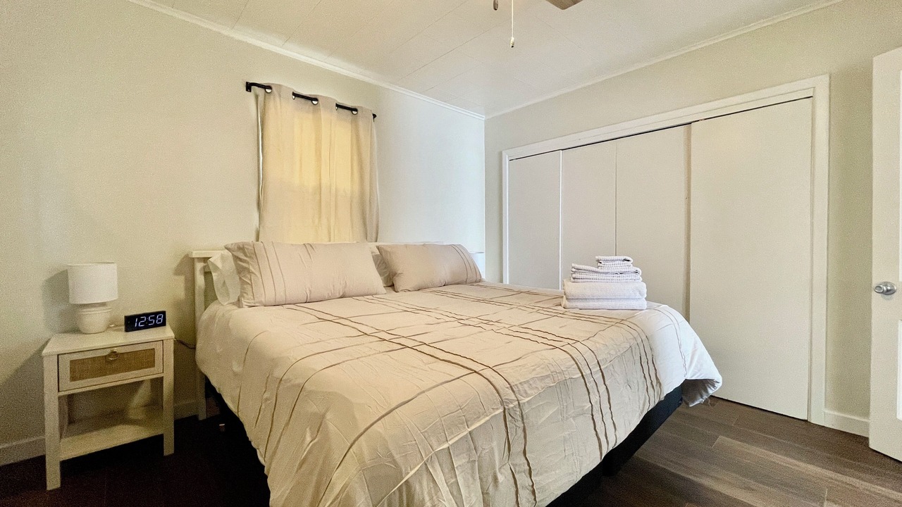 Photo of Bedroom in Cutlerville