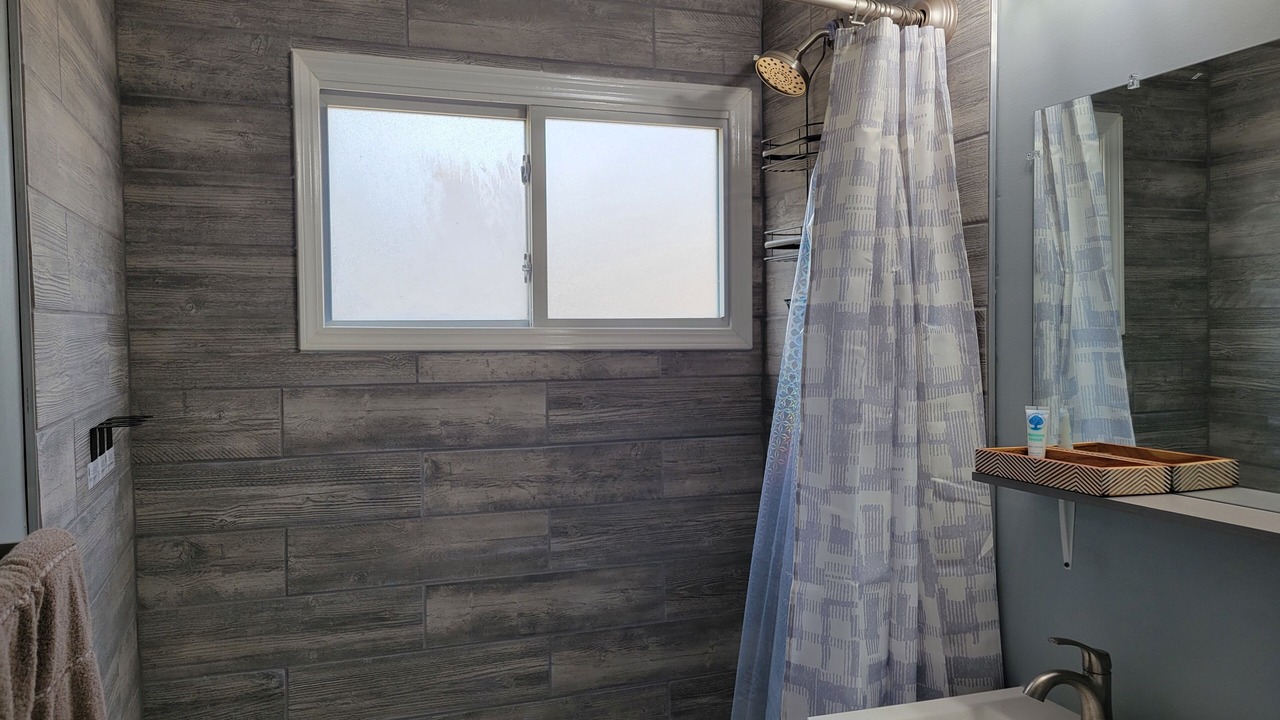 Photo of Bathroom in Lansing