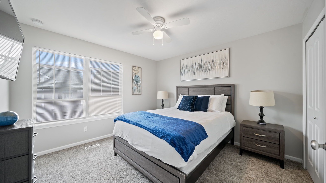 Photo of Bedroom in Crown Point